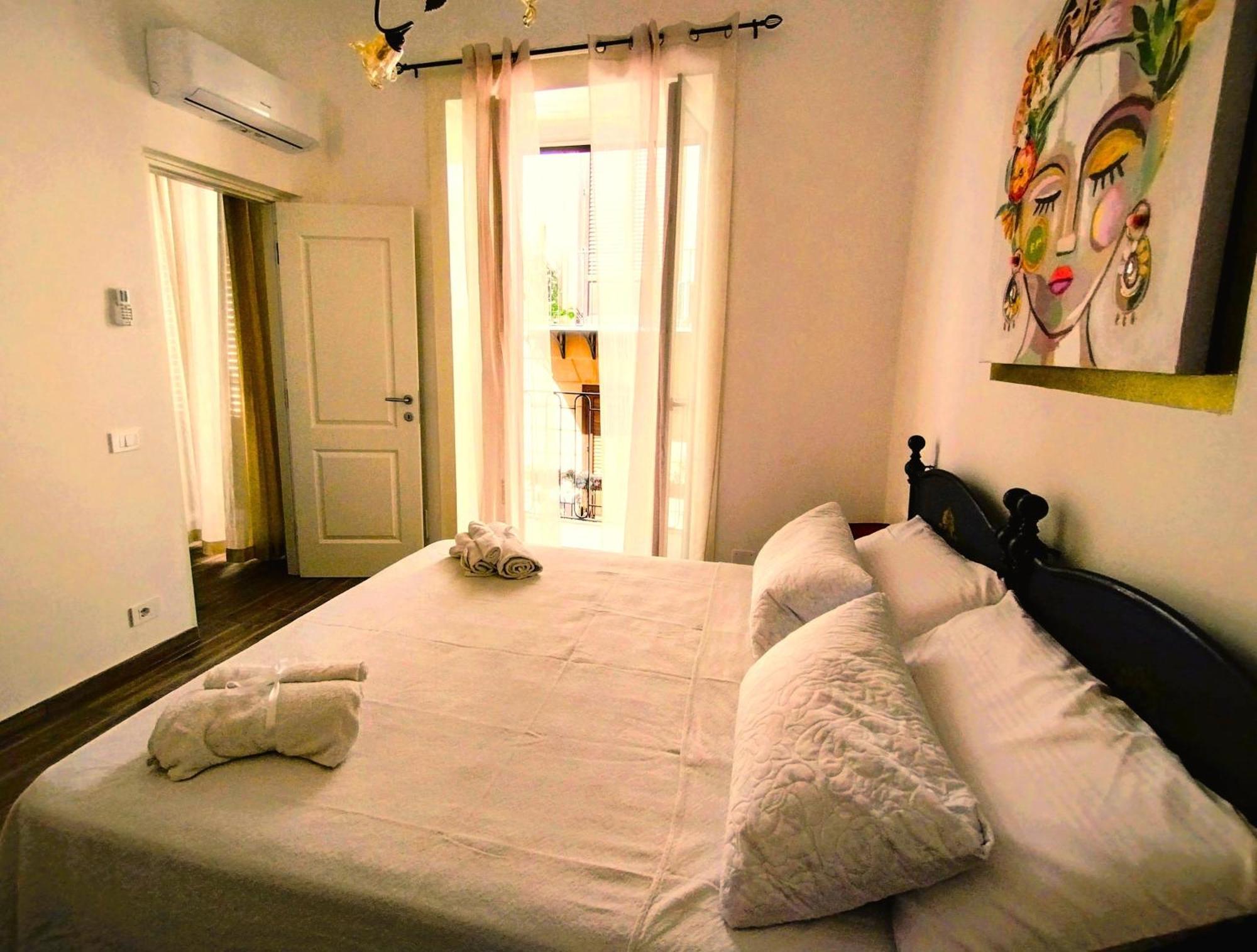 Domus Vetriera Apartment Палермо Екстериор снимка